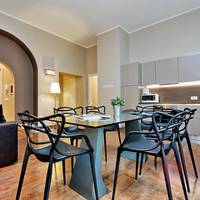 Large One-Bedroom Apartment