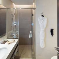 One-Bedroom Grand Suite