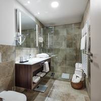 Double Room with Balcony - Free access to Alpentherme