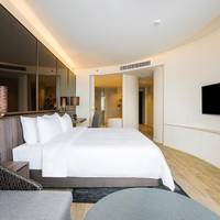 Sea View Grand Deluxe King Room