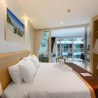One Bedroom Suite 