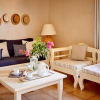 Family Suite with Kitchenette