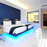 Deluxe Double or Twin Room with Sea View
