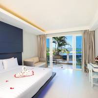Deluxe Double or Twin Room with Pool View
