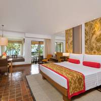 Club Ocean View 1 King Bed