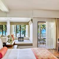 Ocean Front 1 King Bed