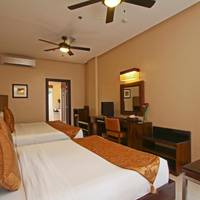 Deluxe Grand Room