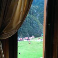 Deluxe Suite with Fireplace -Waterfall View