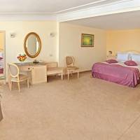 Deluxe Junior Suite with Balcony and Sea View
