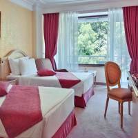 Economy Twin Room with Balcony