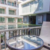 Deluxe Double or Twin Room with Pool Access