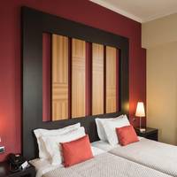 Twin Room with Extra Bed (2 Adults + 1 Child)