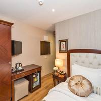 Deluxe Single Room
