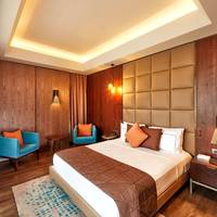 Corner Suite