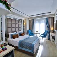 Deluxe Double Room with French Balcony