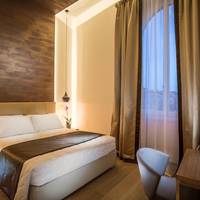 Classic Double Room with River View