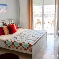Studio with Sea View and Large Terrace