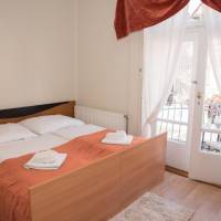 One-Bedroom Apartment (4 Adults)