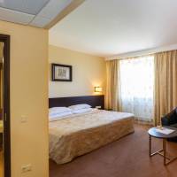 Family Triple Room with Spa Bath