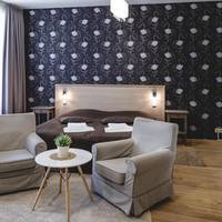 Studio Apartment with Balcony