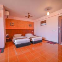Deluxe Twin Room with Balcony