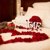 Double Room with Romantic Package 