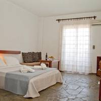 Studio with Sea View (2 Adults)