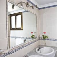 One-Bedroom Apartment (1-4 Adults)