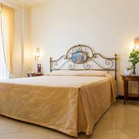 Classic Double or Twin Room