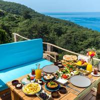 Bungalow with Sea View