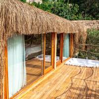Bungalow with Sea View