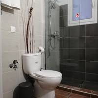 Deluxe One-Bedroom  Apartment - Ground Floor