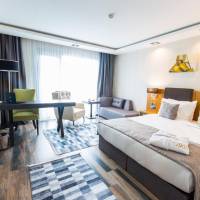 Standard Sea View Room with Extra Bed