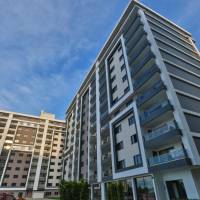 Three-Bedroom Apartment with Sea View and Balcony