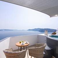  Master Suite with Outdoor Hot Tub & Caldera View