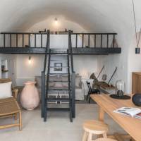 Traditional Apartment with Caldera View (up to 4 Adults)
