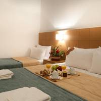 Studio Apartment with Sea View (3 Adults)