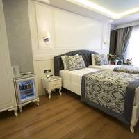 Connecting Triple Room