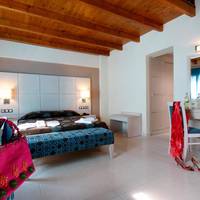 Maisonette with Sea View
