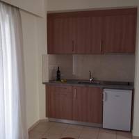 Superior One-Bedroom Apartment with Mountain View