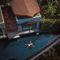 Grand Pool Access