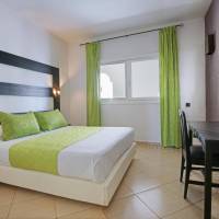 Superior One-Bedroom Apartment