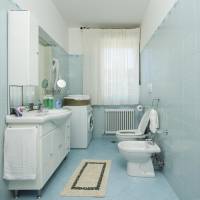 Superior One-Bedroom Apartment (4 Adults)