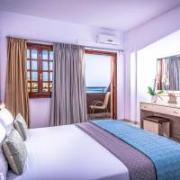 Family Two-Bedroom Room with Sea View- Annex 