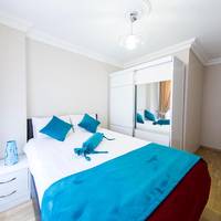 Deluxe Two-Bedroom Apartment