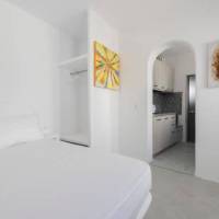 Studio (2 Adults)