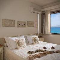 Superior Triple One-Bedroom Apartment with Sea View