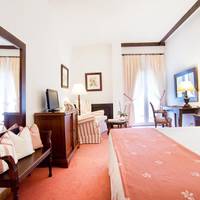 Double or Twin Room (2 Adults + 1 Child)