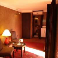 Noir Poudre Double Room