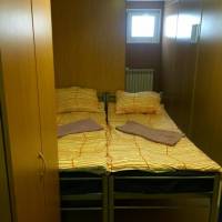 Кровать в общем номере